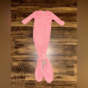 Cooper Pearl Baby Girl Button Down Knotted/Sleep Sack Size Newborn